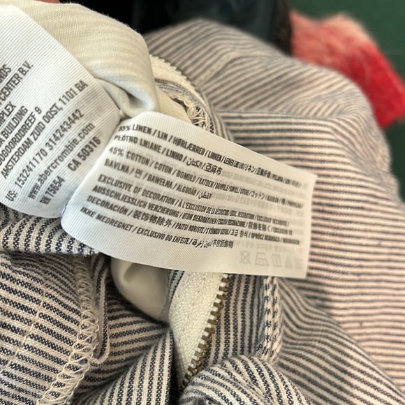 Abercrombie & Fitch high rise blue white stripe linen blend belted sho… - Picture 5 of 7